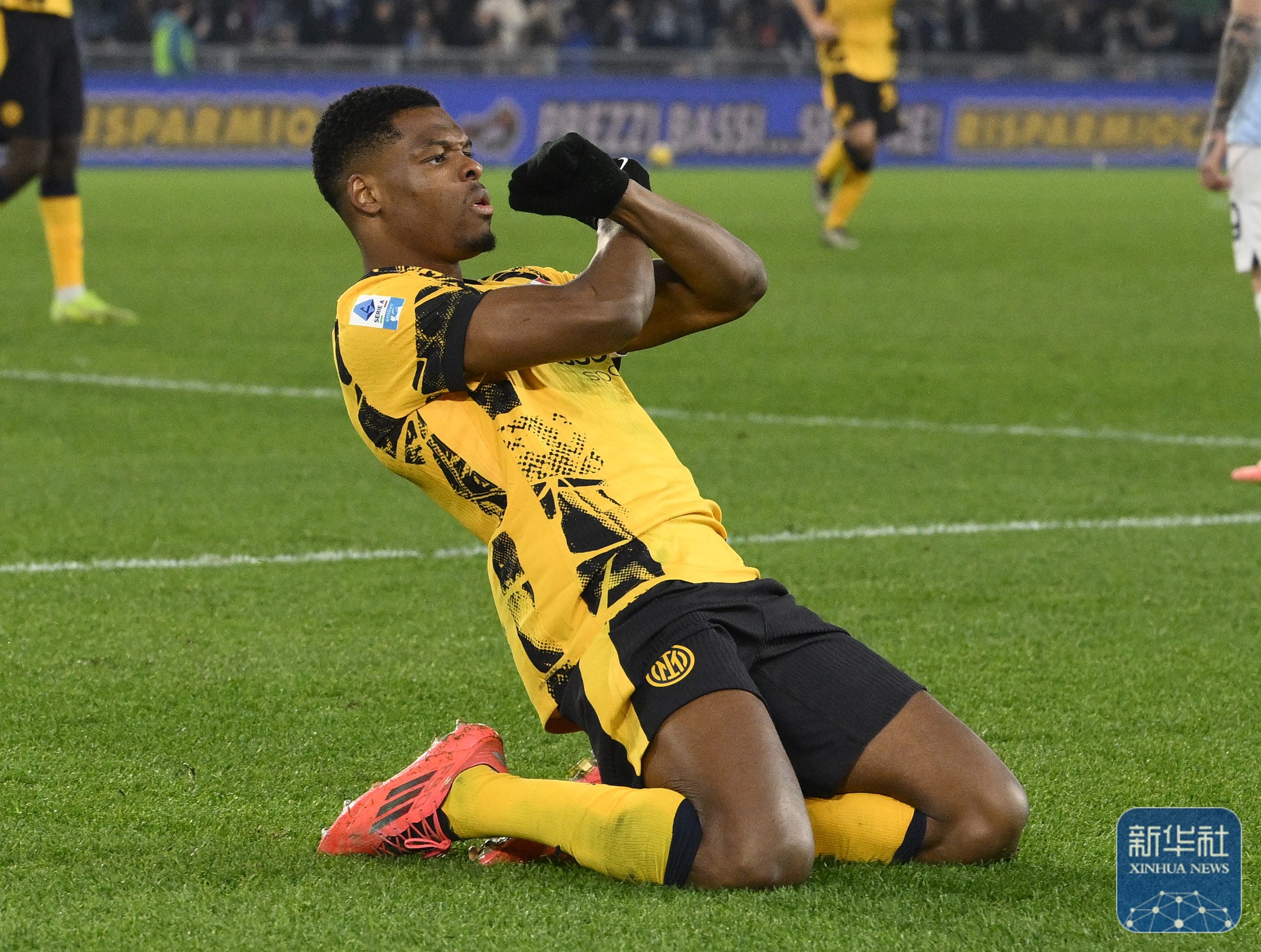 加时末段欧冠焦点战,拉齐奥主帅复盘,目标明确,资深球员宣示担当的简单介绍 加时末段欧冠焦点战,拉齐奥主帅复盘,目标明确,资深球员宣示担当的简单介绍