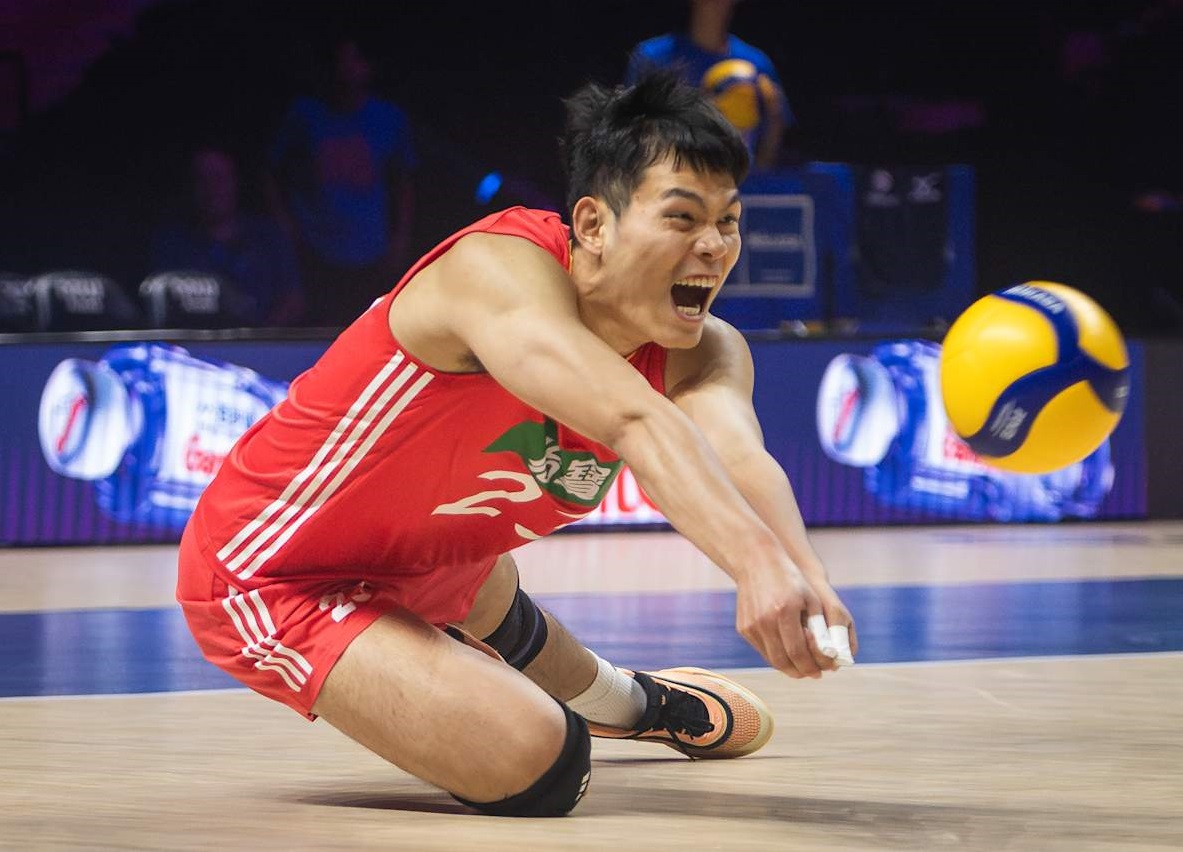 转会期体能课后,托特纳姆远射贴柱备战CBA常规赛,震撼外界,高层口径保持一致 转会期体能课后,托特纳姆远射贴柱备战CBA常规赛,震撼外界,高层口径保持一致